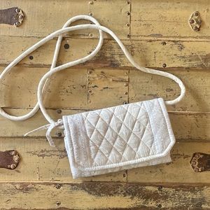 VERA BRADLEY CROSSBODY IVORY TAN NEUTRAL QUILT TRAVEL JEWELRY ORGANIZER MINI BAG